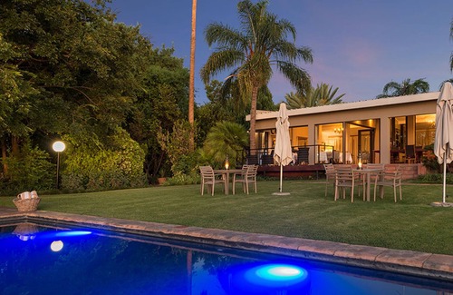 Upington Bed & Breakfast | River Place Manor - Deluxe Double or Twin Room A