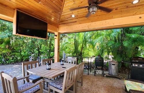 River Ranch RV Rental | River Ranch RV Campsite w/Pavilion & Fire Pit 339