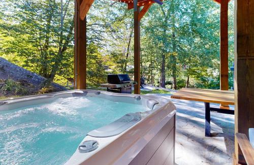 Foscoe House | River Rock Cottage