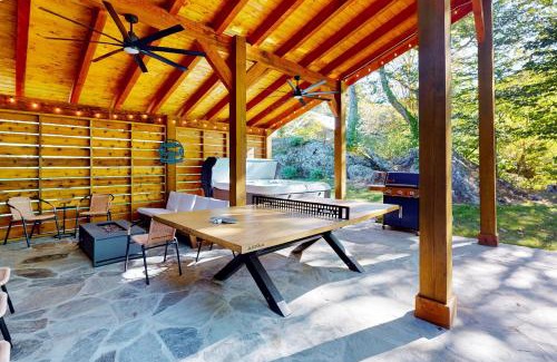 Foscoe House | River Rock Cottage