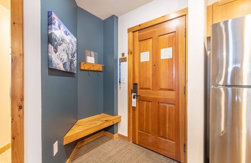 River Run Condo | River Run Condo w/Courtyard View, Short Walk to Keystone Base Area & Gondola