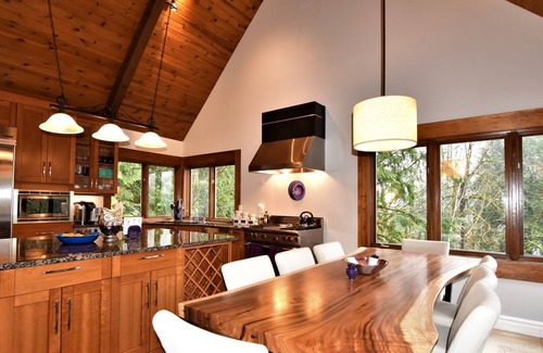 Fall City Ski Chalet | River's Edge Retreat by North Bend Escapes