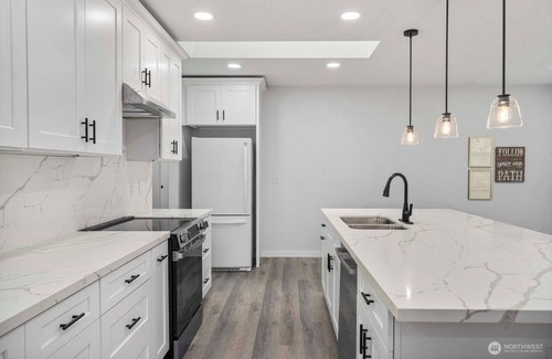 Auburn House | River Side Spacious 4-bedroom house in peaceful Auburn
