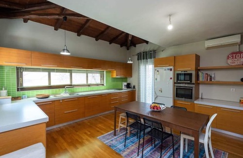 Alli Meria Villa | River Side Villa