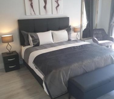 Cork City Centre Apartment | River View Apartment Suite