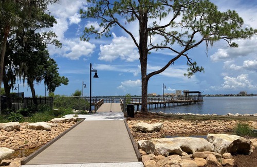 Historic Braden Castle Cottage | River view cottage in historic Braden Castle 55+ community
