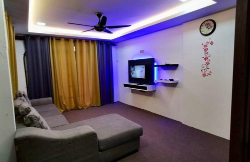 Kampung Suka Menanti House | River View - Dhuha Homestay Alor Setar