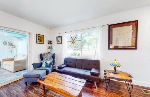 Thurston House | River View House