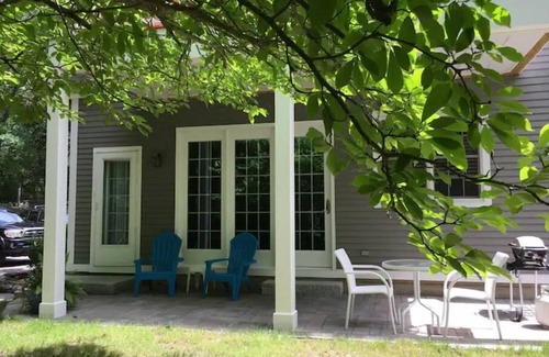 Kennebunkport Apartment | River view living in Kennebunkport - New to VRBO.Tranquil and clean.