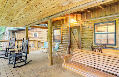 Heber Springs Cabin | River Views, Deck & Boat Slip: Heber Springs Home!