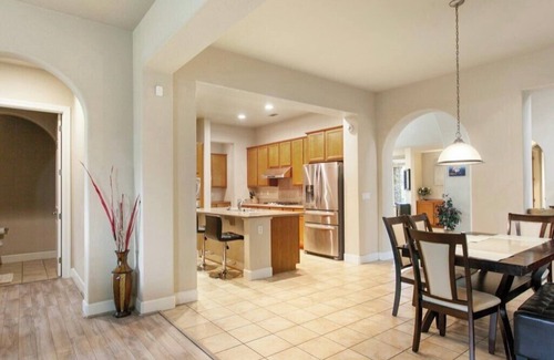 South Bechelli House | Rivercrest Branch House