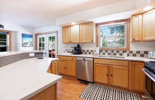 Gypsum House | Riverfront Access on the Eagle River - Private Hot Tub - Fishing/Rafting/OHV