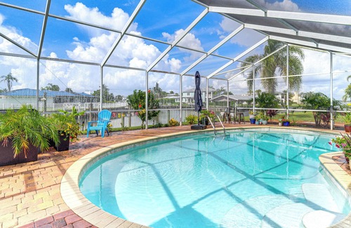 Harbor East Apartment | Riverfront Apt w/Boat Dock in Melbourne Beach!