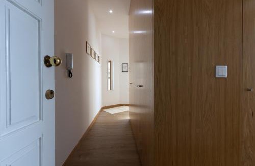 Viana do Castelo Apartment | Riverfront Avenida 13 - Your Boho Flat - uChill