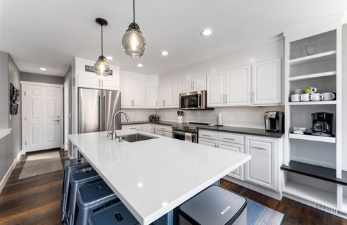 Orondo House | Riverfront home with beach access, cabana, dock, private buoy, fast WiFi & AC