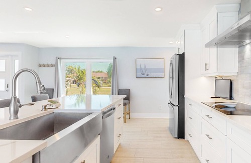 Fort Myers Shores House | Riverfront home with beautiful views, private pool, screened lanai, grill, & W/D