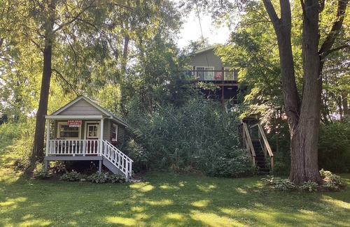 Grass Creek House | Riverfront house on the Tippecanoe River- Boo - Boo’s den - lower level