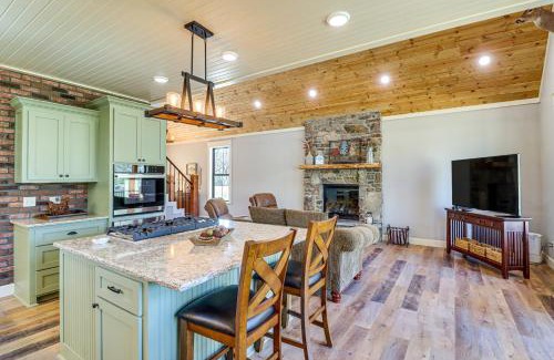 Boswell House | Riverfront Mountain View Cabin with Deck and Grill!