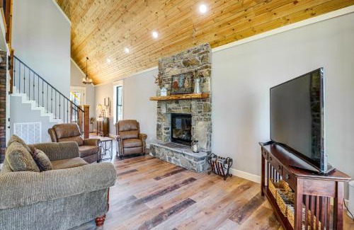 Boswell House | Riverfront Mountain View Cabin with Deck and Grill!