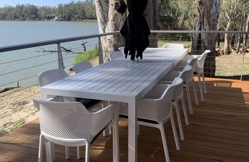 Brenda Park House | Riverfront, Murray River, Brenda Park, Morgan, S.A. Murraylands, Riverland.