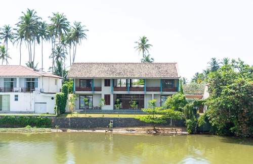 Weligama Villa | Riverfront Spacious Villa With Private Pool