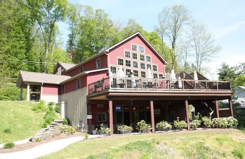 Shawnee On Delaware House | Riverfront Stay – Peaceful Pocono Escape Near Nature & Trails | 2 Units