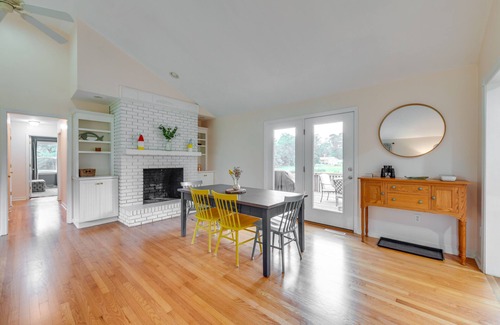 Weems House | Riverfront Virginia Home - Dock, Fire Pit & Kayaks