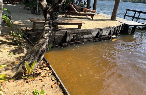 Barreirinhas Apartment | Riverfront with pier and pool
