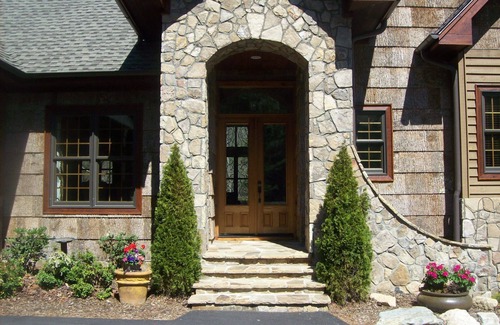 Foscoe House | Rivers Edge Lodge - Luxury Mountain Home Located Directly on Pristine River