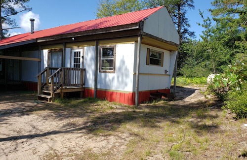 Paradise Cabin | Rivers Edge/Off Grid/Bird Watching Summer Paradise