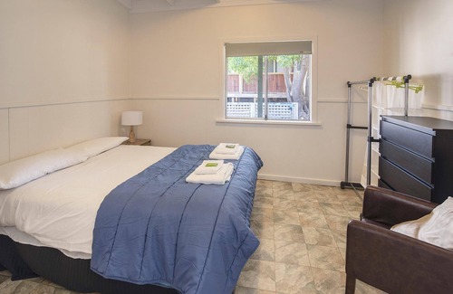 Augusta Cottage | Riverscape Cottage No.1 - Riverscape Cottage No.1 A Family Gem