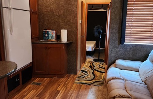 Colleton County House | Riverside 2-bedroom Camper with AC and WiFi. Boat ramp available.