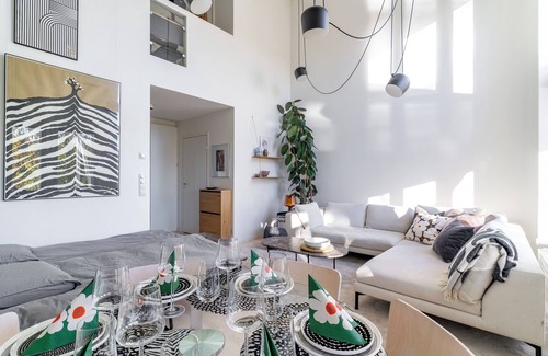Rovaniemi Apartment | Riverside apartment with sauna, parking, WiFi in Rovaniemi