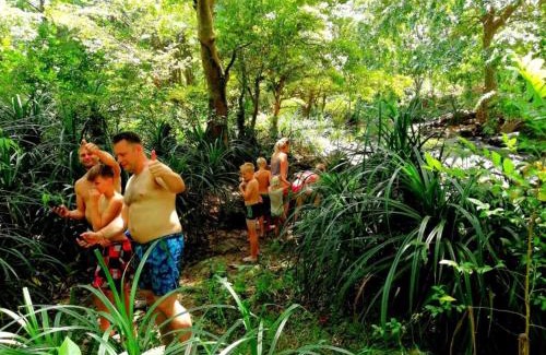 Udawalawa Hotel | Riverside Bird Paradise