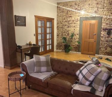 Rockhampton Apartment | Riverside Boutique Apartment