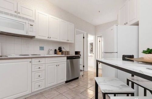 East Kootenay Condo | Riverside Twin "B" | Cozy | Views | King Bed