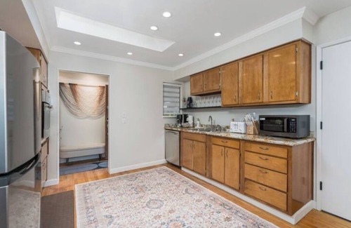 Old Southwest House | Riverside Haven with Home Theater sleeps 8