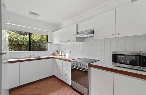 Margaret River House | Riverside | Margaret River - Homely Townhouse