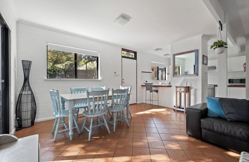 Margaret River House | Riverside | Margaret River - Homely Townhouse