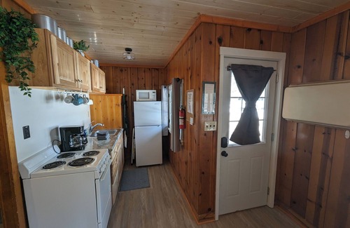 Park Rapids Cabin | Riverside Point Resort #3 | 2 Bed, 1 Bath