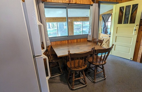 Park Rapids Cabin | Riverside Point Resort #8 | 2 Bed, 1 Bath