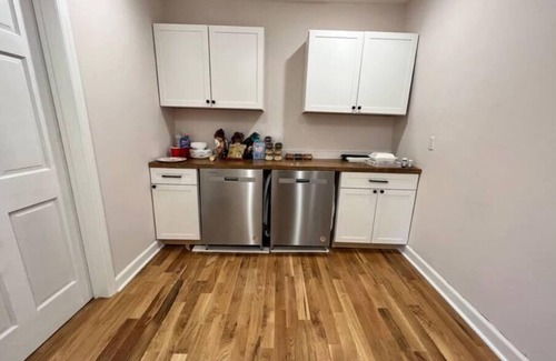 Fries Apartment | Riverside Refuge at The Washington Inn 2