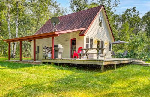 Crosby House | Riverside Retreat in Crosby Pet Friendly!