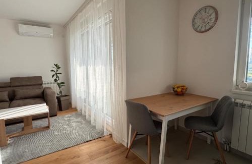 Sremska Mitrovica Apartment | Riverside