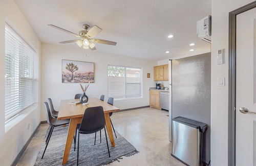 Barelas House | Riverside Townhome