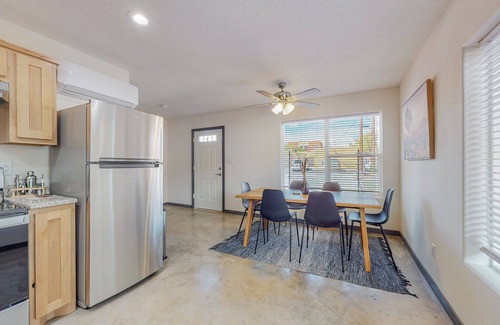 Barelas House | Riverside Townhome