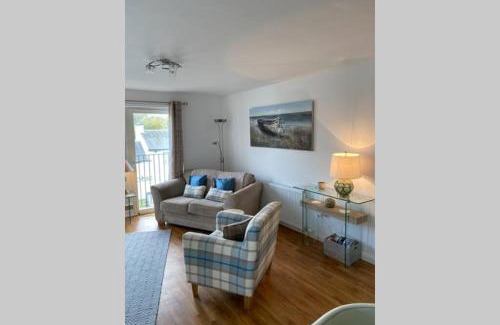 Balloch Apartment | Riverside View Apartment in Balloch, Loch Lomond