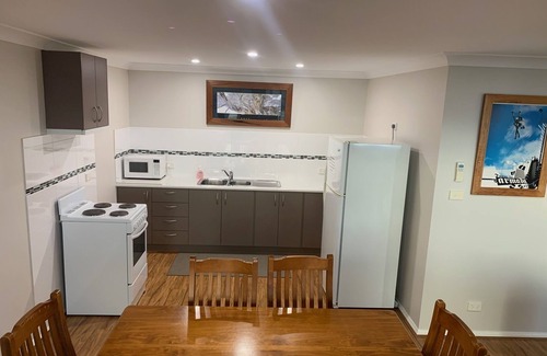 East Jindabyne Cabin | Riverstone Lodge Jindy
