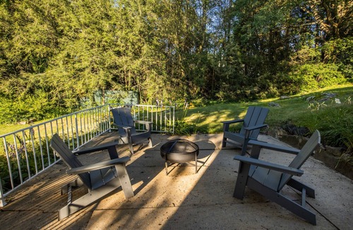 Summerlee Cabin | Riverstone Retreat FirePit GameRoom NewRiverGorge