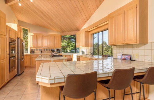Sea Ranch House | Riverview | Sleeps 12!